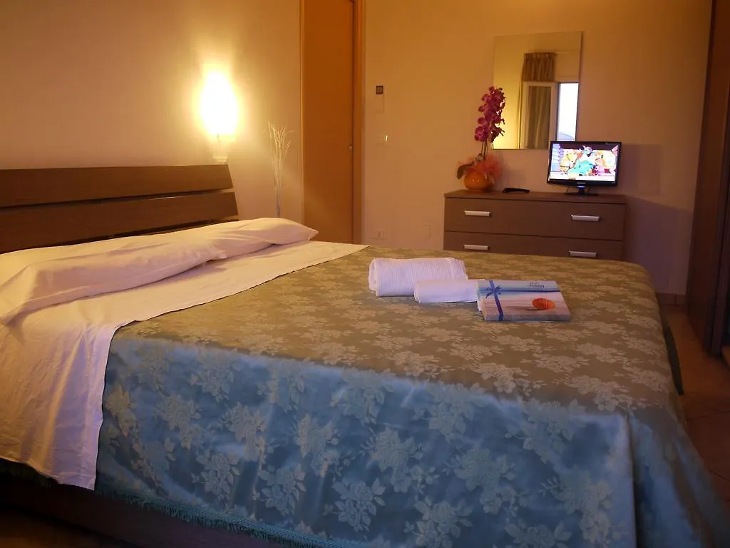 Hr Vapore Gatteo Mare Gatteo a Mare 0*,  Italie